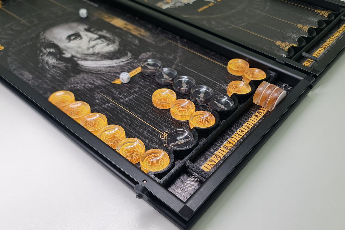 Exclusive: "Franklin 100" – American dollar-themed backgammon game