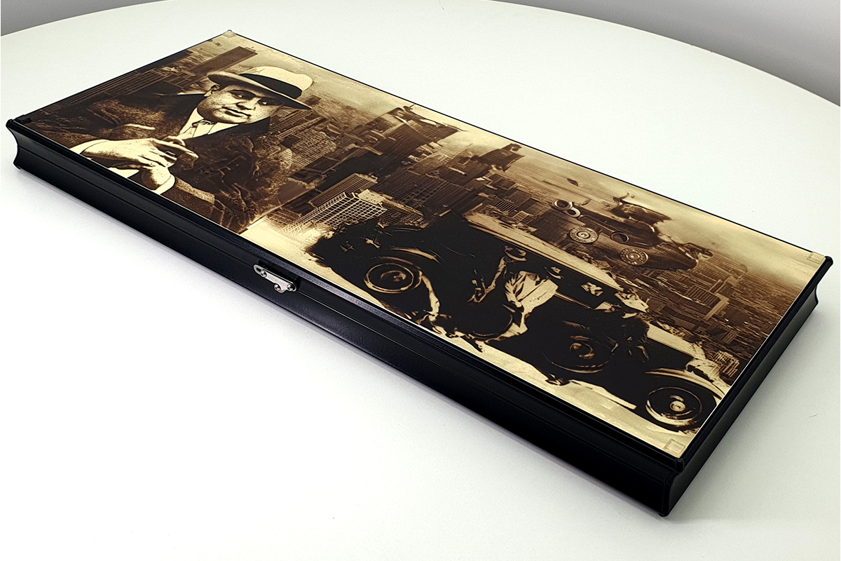 Exclusive: "The Legend of Capone" made of tempered glass