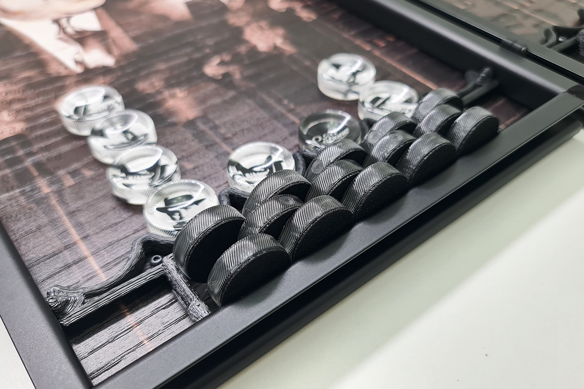 Exclusive: "Al Capone Edition" – oak veneer backgammon game