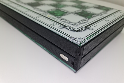 Exklusives Schach: „Imperial Jade“ – Grünes und transparentes Hartglas, 50×50 cm