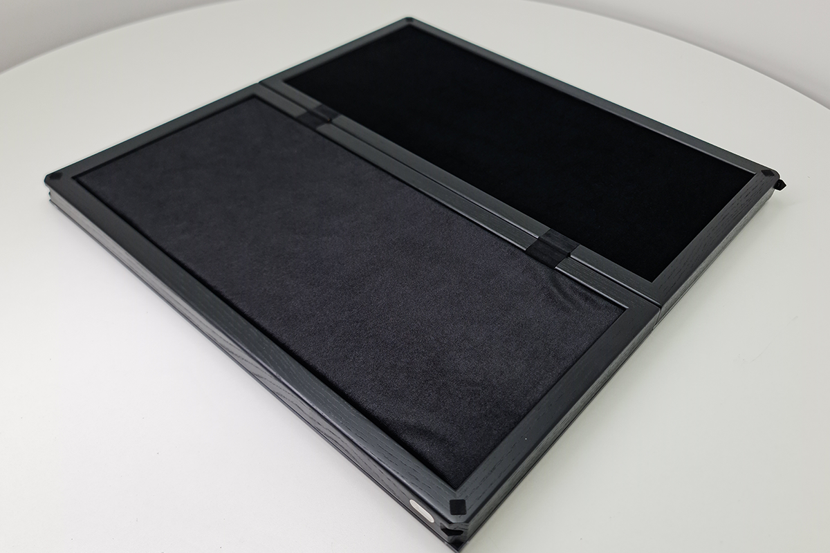 Exklusives Schach: „Spiral Elegance“ – Gehärtetes Glas, 50×50 cm